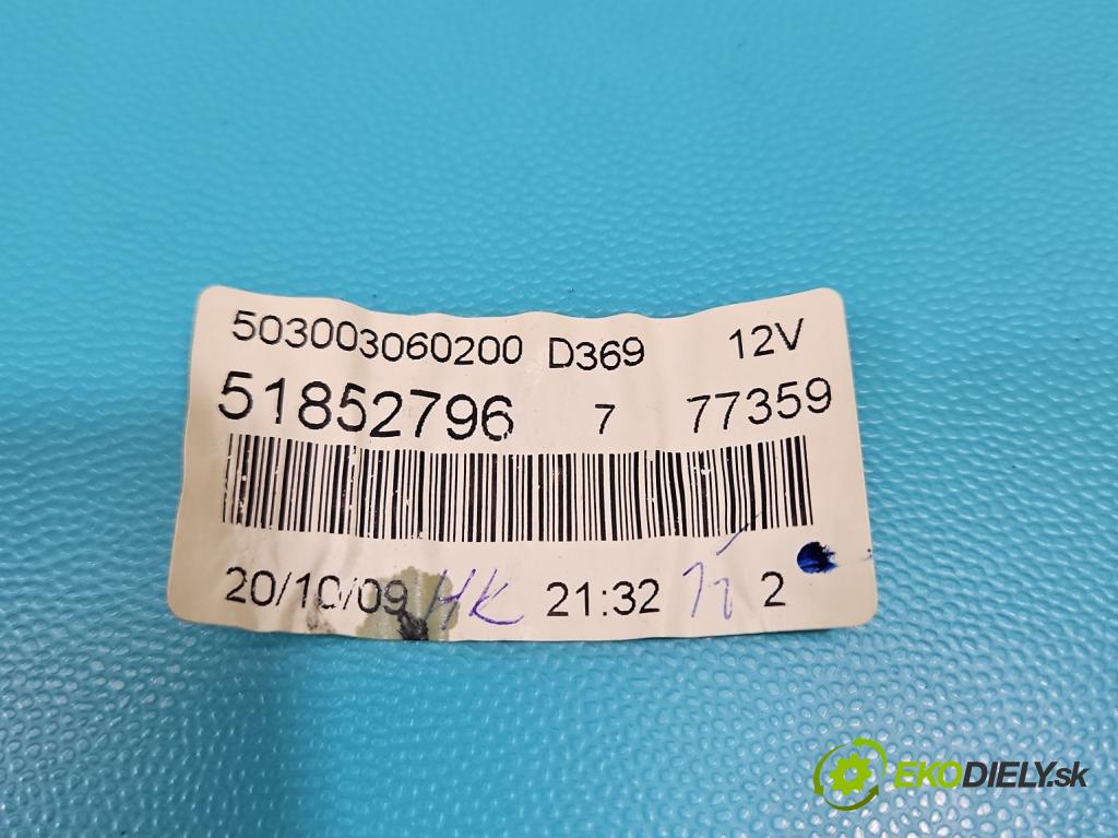 Fiat Punto Grande 1.4 8v 77 HP manual 57 kW 1368 cm3 5- prístrojovka/ budíky 51852796 (Prístrojová doska)