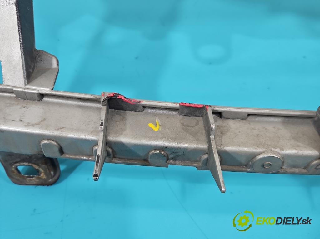 Ford Focus Mk2 2004-2011 1.6 16v 101 hp manual 74 kW 1596 cm3 3- stěna přední 8M51-8B041-A (Přední výztuha)