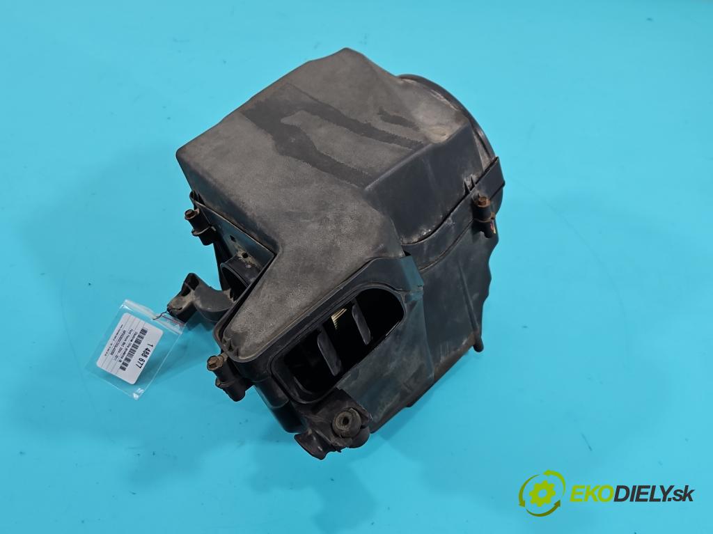 Ford Focus Mk2 2004-2011 1.6 16v 101 HP manual 74 kW 1596 cm3 3- obal filtra vzduchu A1411312408 (Obal vzduchového filtra)