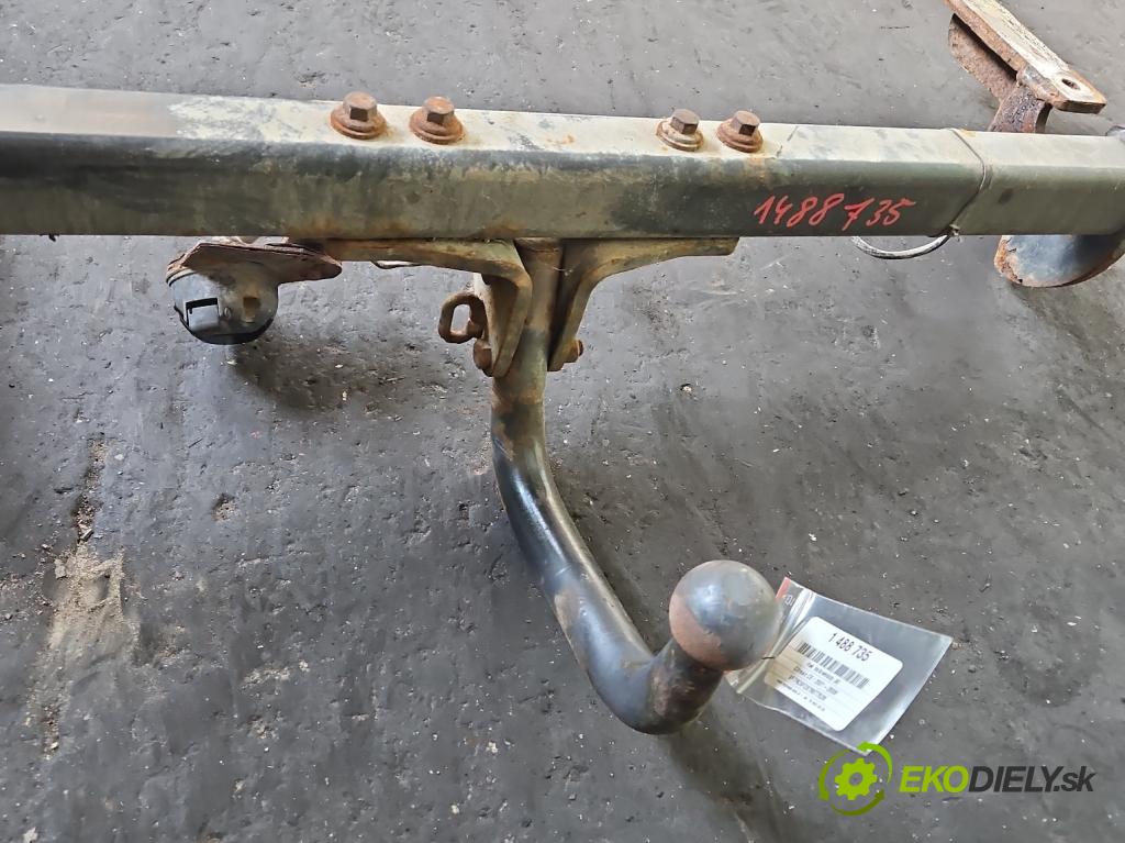 Citroen C5 I 2001-2008 1.8 16V 116 hp manual 85 kW 1749 cm3 5- oko tažné  (Tažné zařízení)