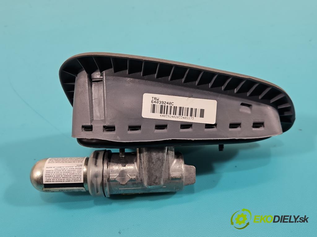 Opel Corsa C 2000-2006 1.4 16V 90 HP automatic 66 kW 1389 cm3 5- airbag vzduchové soubor: