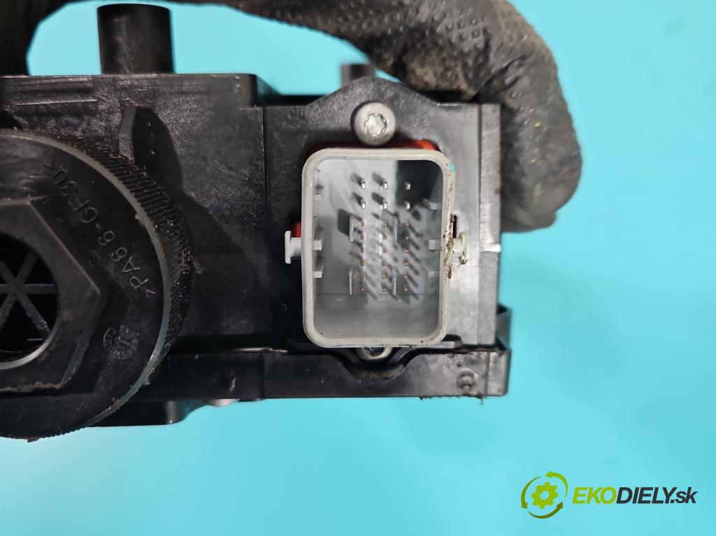 Renault Koleos I 2008-2016 2.5 16V 167 HP manual 123 kW 2488 cm3 5- Brzda manuál: elektrický: 36010-3039R (Ručná brzda)