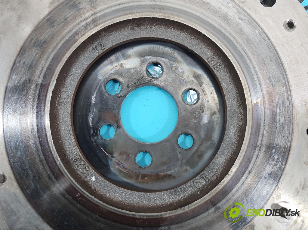 Mitsubishi ASX 2010-2021 1.6 16v 117 HP manual 86 kW 1590 cm3 5- koleso hojdačka:  (Zotrvačník)