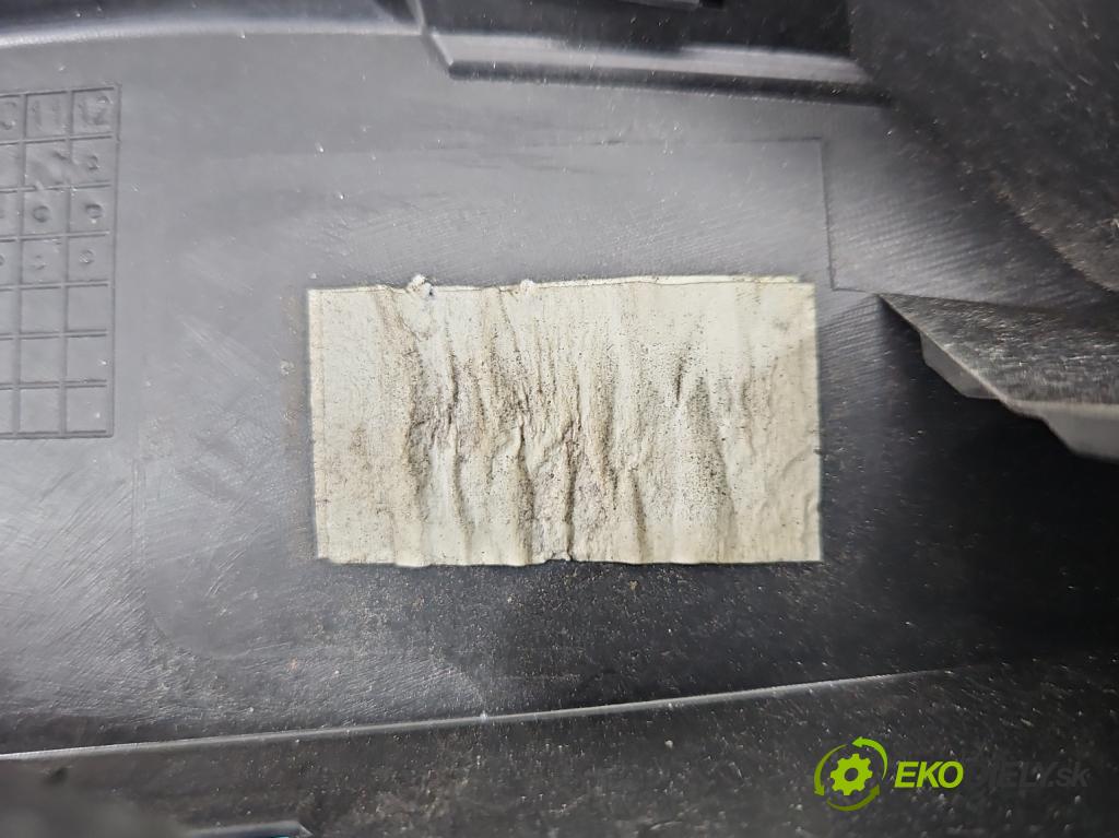 Honda Civic VIII 2006-2011 1.8 16V 140 hp manual 103 kW 1799 cm3 5- torpédo 74222-SMG-E000 (Plast pod čelním sklem)