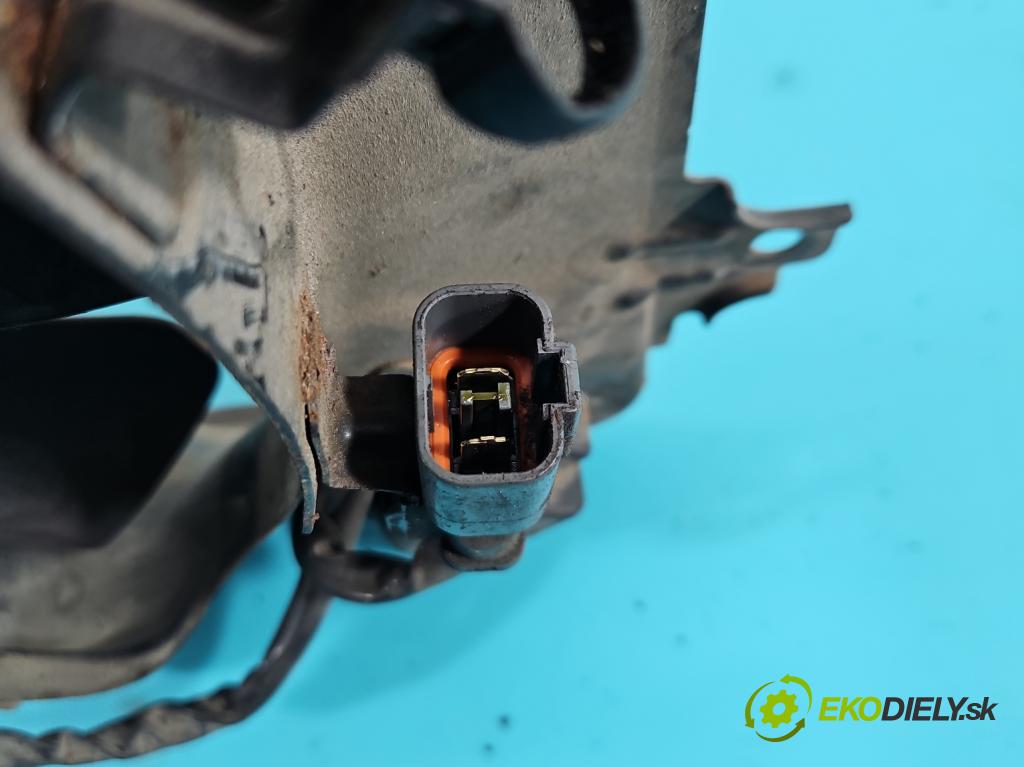 Honda Civic VIII 2006-2011 1.8 16V 140 hp manual 103 kW 1799 cm3 5- ventilátor klíma