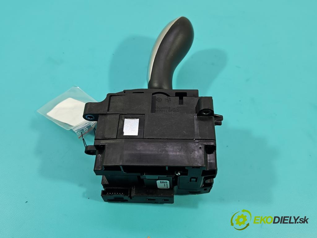 Bmw 5 F10 2010-2017 2.0 T 245KM automatic 180 kW 1997 cm3 4- Páka: Změny: stupeň,rýchlosť 9251186 (Rýchlostná páka (kulisa))