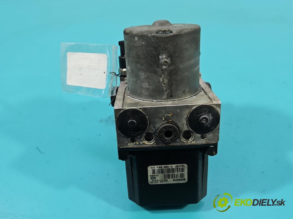 Audi A4 B6 2000-2004 2.0 20v 131 hp manual 96 kW 1984 cm3 4- čerpadlo abs 8E0614517 (Pumpa ABS)
