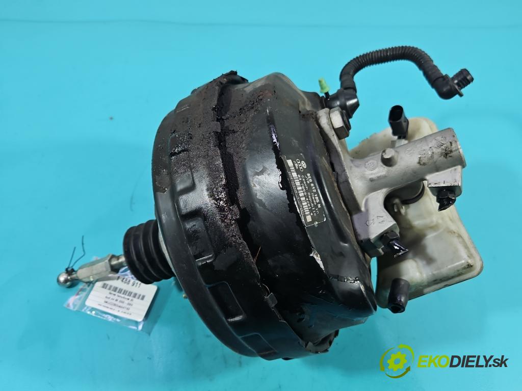 Audi A4 B6 2000-2004 2.0 20v 131 HP manual 96 kW 1984 cm3 4- servo brzdové 8E0612105N