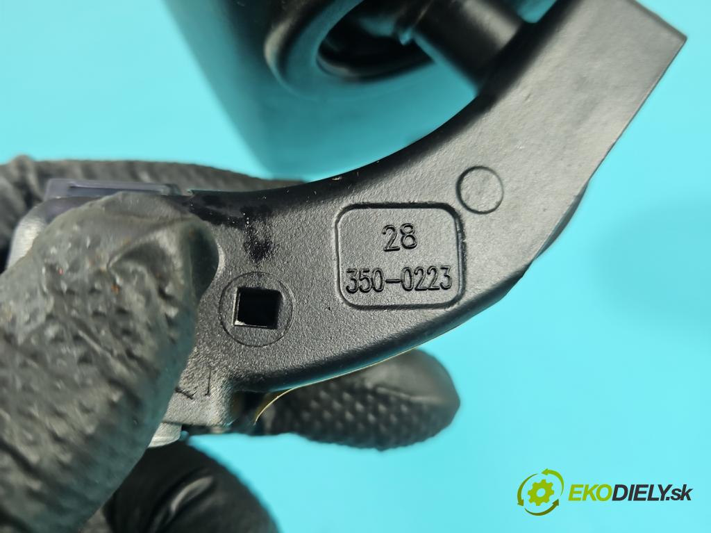 Bmw 5 F10 2010-2017 2.0 T 245KM automatic 180 kW 1997 cm3 4- zrkadlo uvnitř:  (Spätné zrkadlo vnútorné)