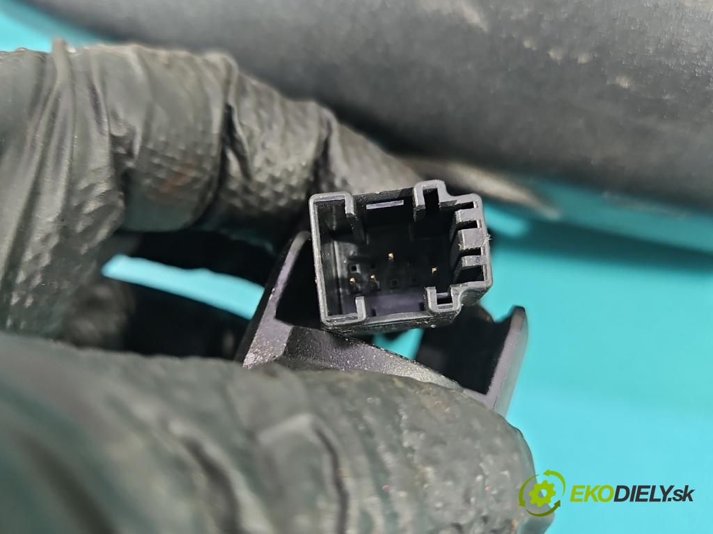 Bmw 5 F10 2010-2017 2.0 T 245KM automatic 180 kW 1997 cm3 4- zrkadlo uvnitř:  (Spätné zrkadlo vnútorné)