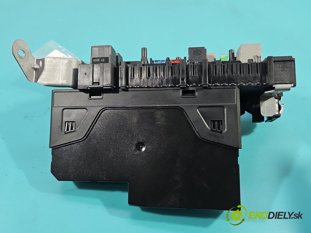 Mercedes E W212 2009-2016 2,2.0 cdi 136hp automatic 100 kW 2143 cm3 5- skříňka pojistková 5DK011023-36 (Pojistková skříňka)