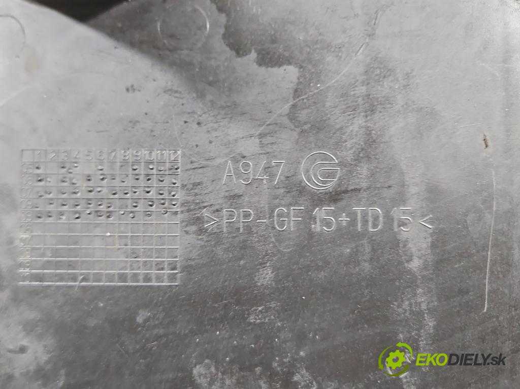 Fiat Punto Grande 1.4 8v 77 HP manual 57 kW 1368 cm3 5- obal filtra vzduchu 51773400 (Obal vzduchového filtra)