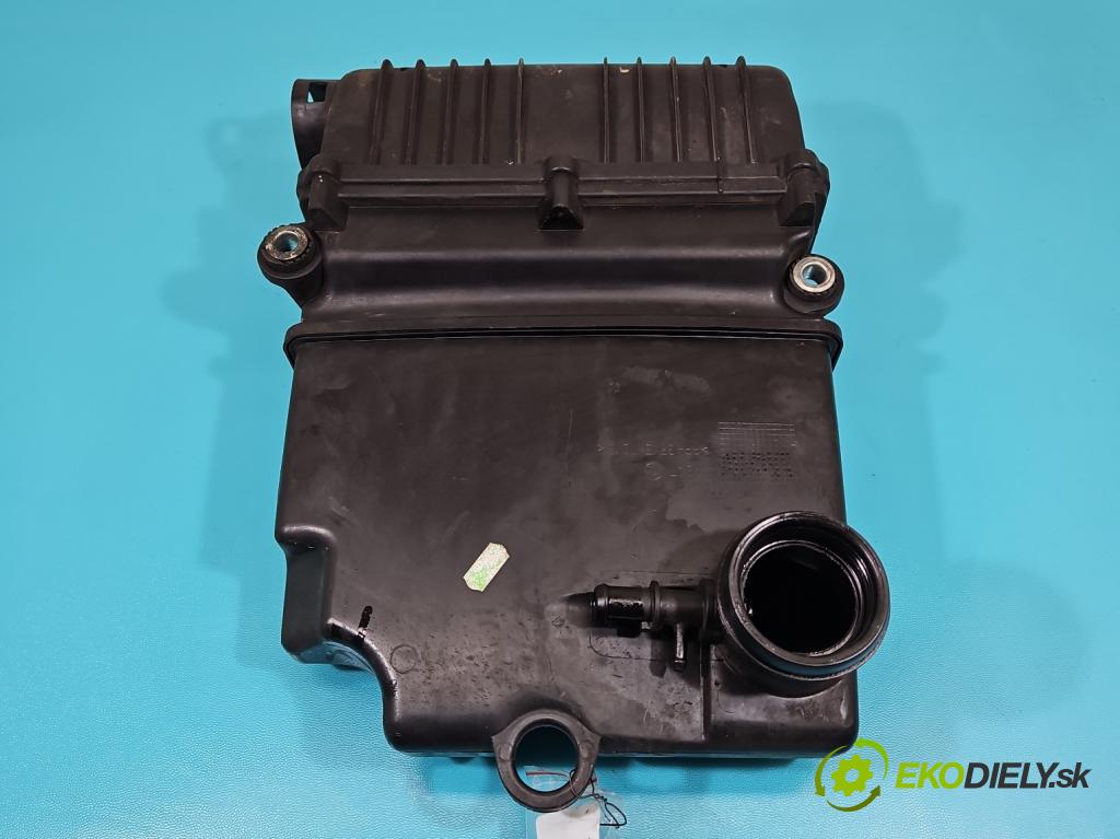 Fiat Punto Grande 1.4 8v 77 HP manual 57 kW 1368 cm3 5- obal filtra vzduchu 51773400 (Obal vzduchového filtra)