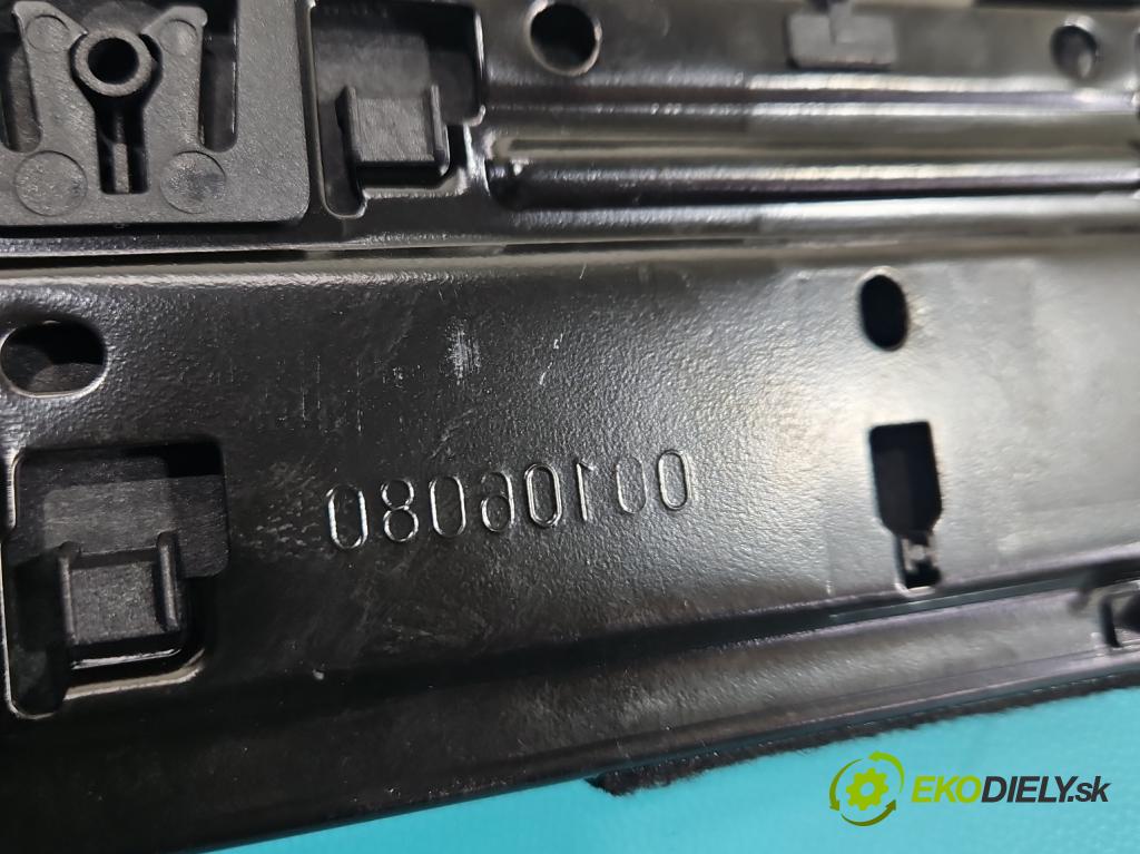 Mercedes E W212 2009-2016 2.2 cdi (651925) 136hp automatic 100 kW 2143 cm3 5- lišta ozdobná interiéry: