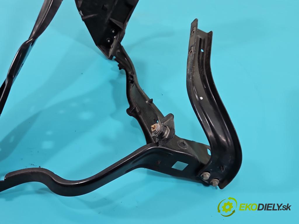 Mercedes E W212 2009-2016 2.2 cdi 136hp automatic 100 kW 2143 cm3 5- stěna přední 212620022 (Přední výztuha)