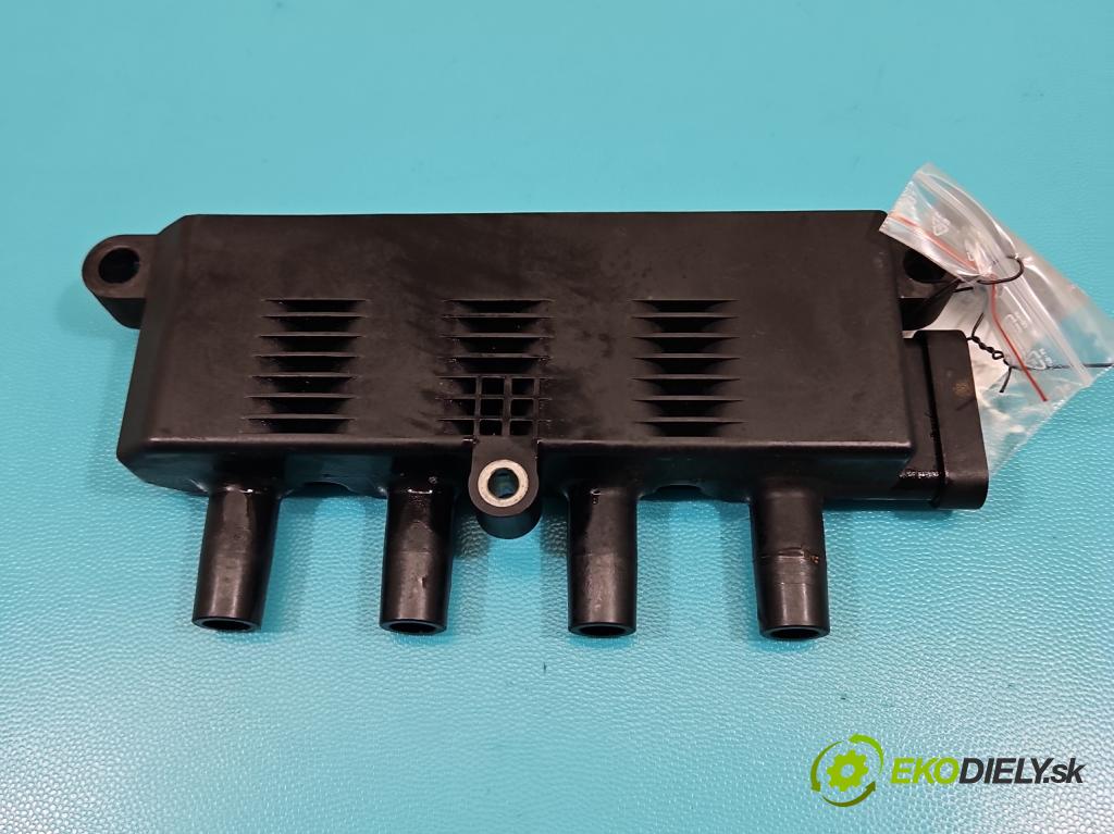 Fiat Punto Grande 1.4 8v 77 HP manual 57 kW 1368 cm3 5- cievka zapaľovacia  (Zapaľovacia cievka)