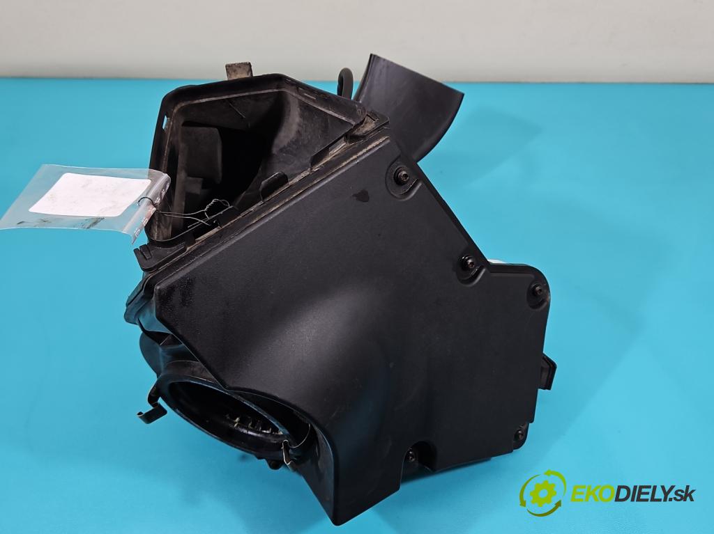Audi A5 8T 2007-2016 3.0 tdi V6 239KM manual 176 kW 2967 cm3 2- obal filtra vzduchu 8K0133837B (Obal vzduchového filtra)