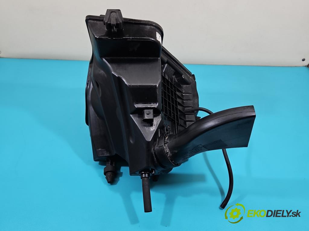 Audi A5 8T 2007-2016 3.0 tdi V6 239KM manual 176 kW 2967 cm3 2- obal filtra vzduchu 8K0133837B (Obal vzduchového filtra)