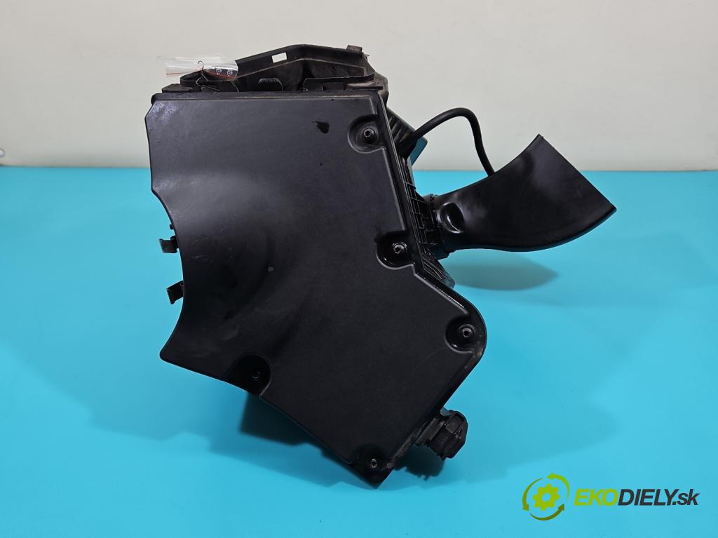 Audi A5 8T 2007-2016 3.0 tdi V6 239KM manual 176 kW 2967 cm3 2- obal filtra vzduchu 8K0133837B (Obal vzduchového filtra)