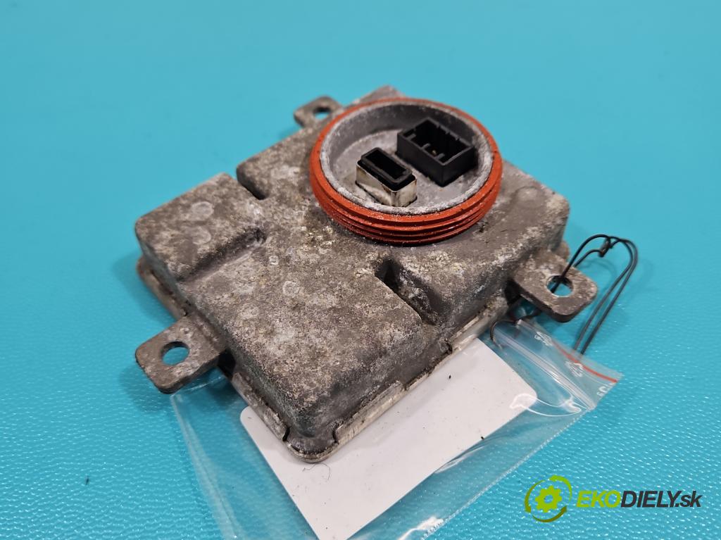 Audi A5 8T 2007-2016 3.0 tdi V6 239KM manual 176 kW 2967 cm3 2- střídač: xenon 8K0941597 (Riadiaca jednotka xenónu)