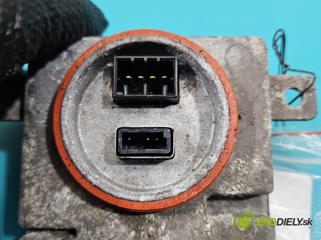 Audi A5 8T 2007-2016 3.0 tdi V6 239KM manual 176 kW 2967 cm3 2- střídač: xenon 8K0941597 (Riadiaca jednotka xenónu)