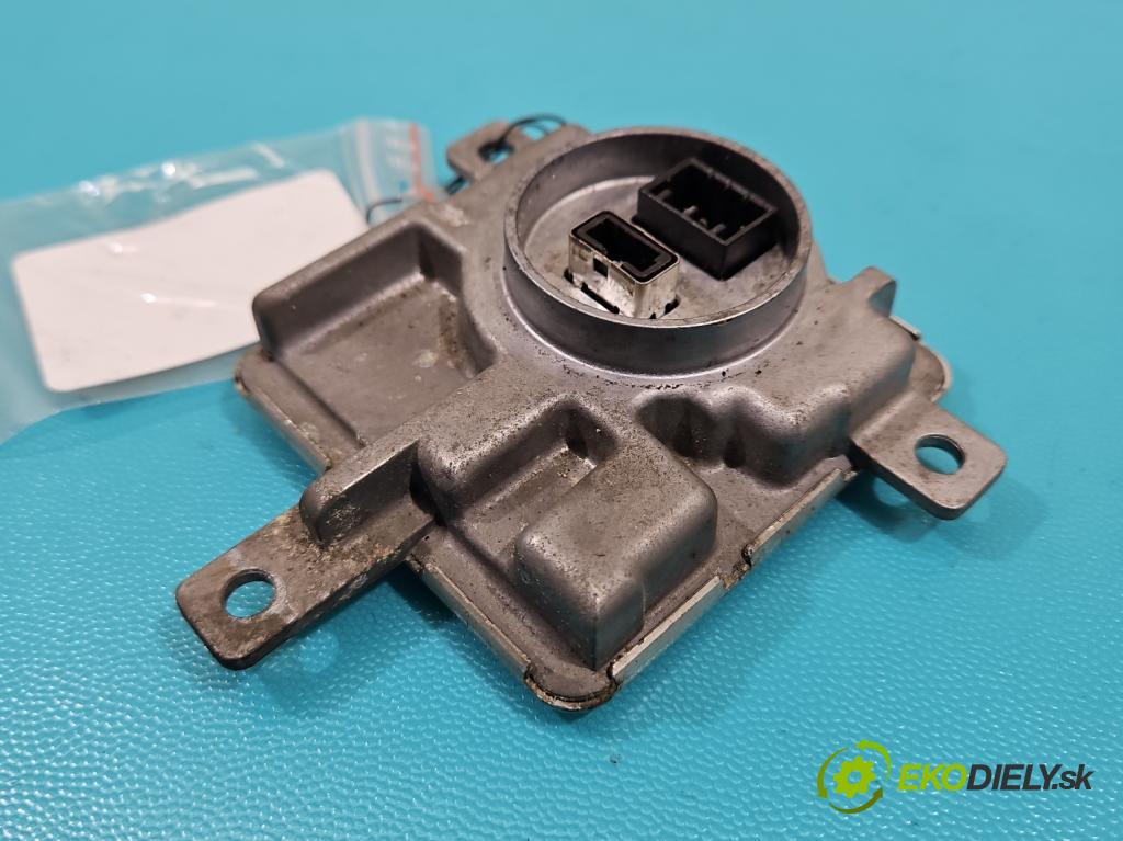 Audi A5 8T 2007-2016 3.0 tdi V6 239KM manual 176 kW 2967 cm3 2- střídač: xenon 8K0941597E (Riadiaca jednotka xenónu)