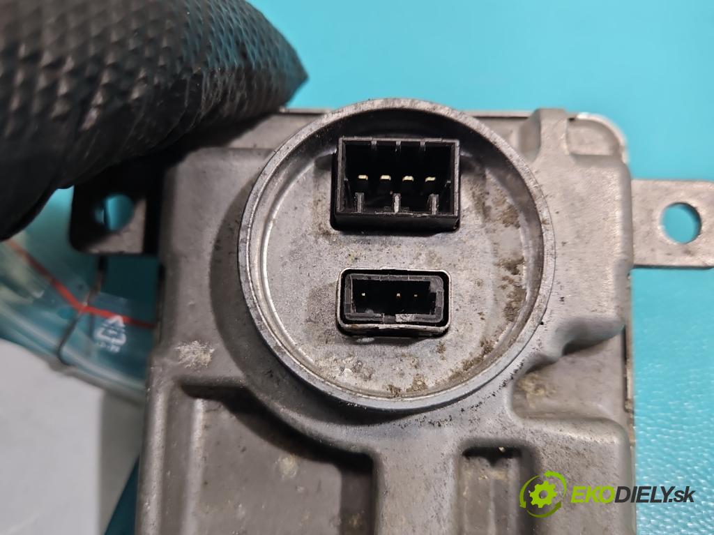 Audi A5 8T 2007-2016 3.0 tdi V6 239KM manual 176 kW 2967 cm3 2- střídač: xenon 8K0941597E (Riadiaca jednotka xenónu)