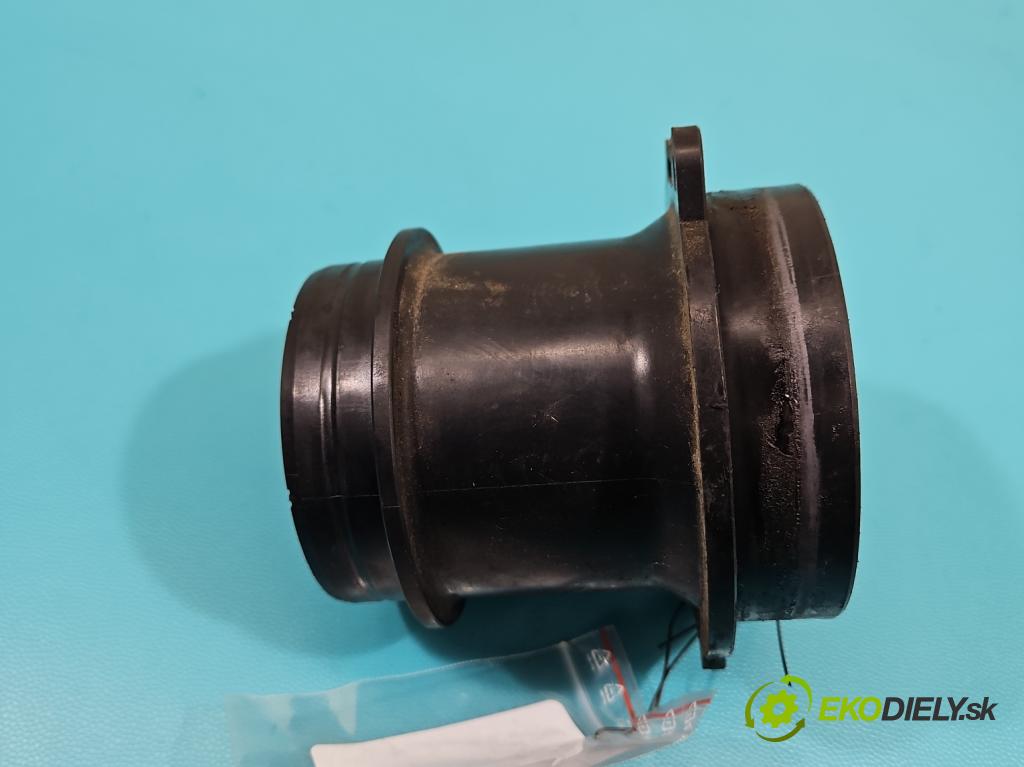 Audi A5 8T 2007-2016 3.0 tdi V6 239KM manual 176 kW 2967 cm3 2- průtokoměr: AFH70M-74 (Váha vzduchu)