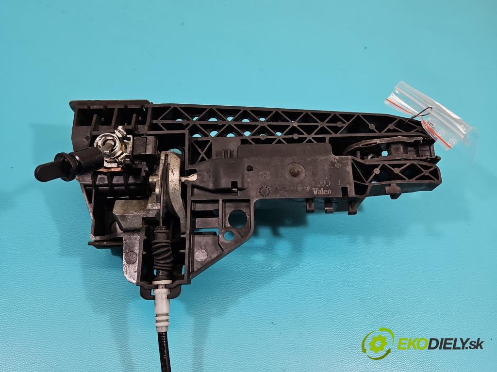 Audi A5 8T 2007-2016 3.0 tdi V6 239KM manual 176 kW 2967 cm3 2- rukoväť predné ľavé mimo:  (Kľučka dverí vonkajšia predná ľavá)