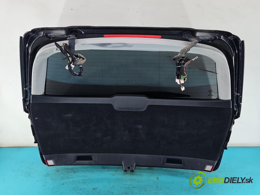 Mercedes E W212 2009-2016 2,2.0 cdi 136hp automatic 100 kW 2143 cm3 5- zadní kufrové dveře  (Zadní kapota (kufr))