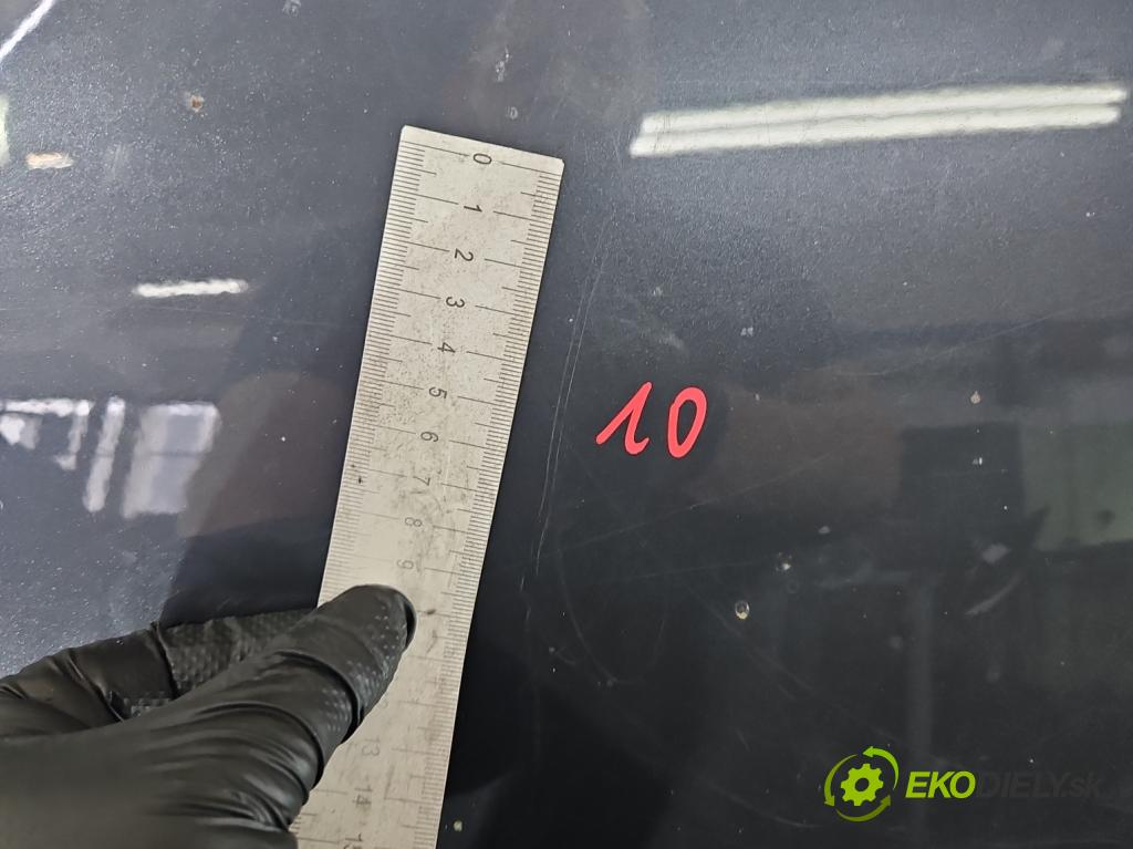 Fiat Punto Grande 1.4 8v 77 HP manual 57 kW 1368 cm3 5- kapota predná