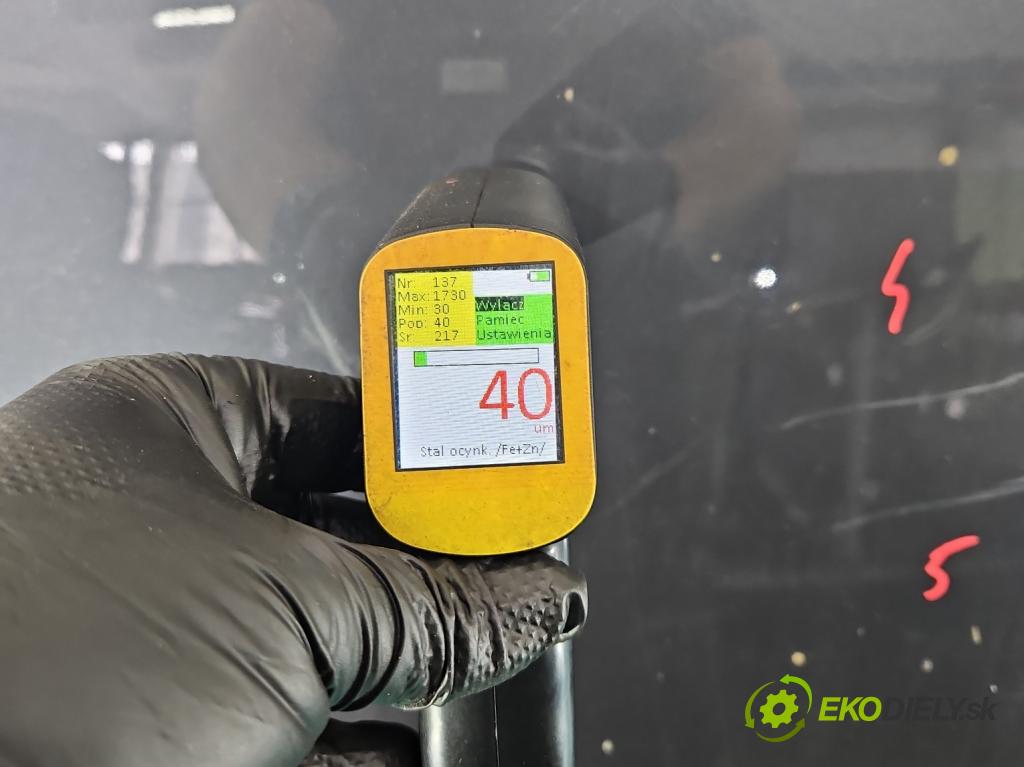 Fiat Punto Grande 1.4 8v 77 HP manual 57 kW 1368 cm3 5- kapota predná