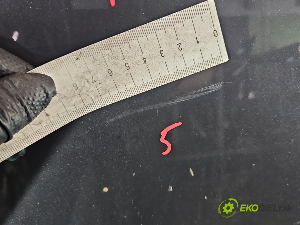 Fiat Punto Grande 1.4 8v 77 HP manual 57 kW 1368 cm3 5- kapota predná