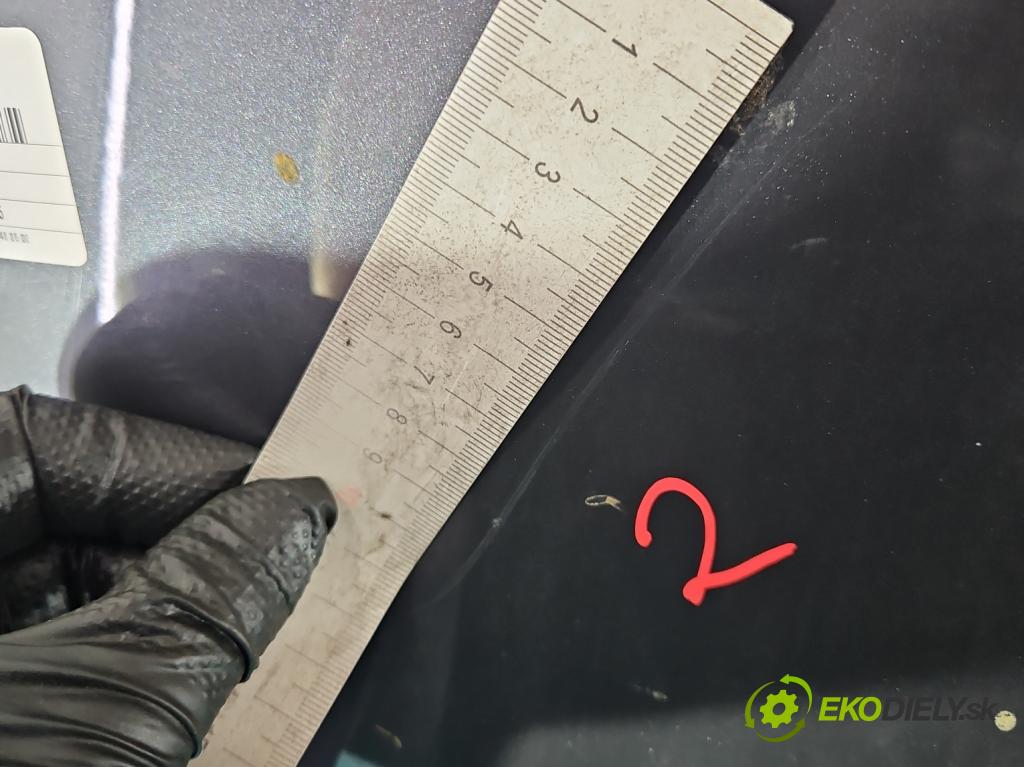 Fiat Punto Grande 1.4 8v 77 HP manual 57 kW 1368 cm3 5- kapota predná