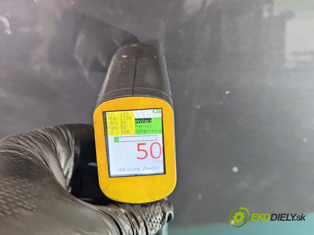 Fiat Punto Grande 1.4 8v 77 HP manual 57 kW 1368 cm3 5- kapota predná