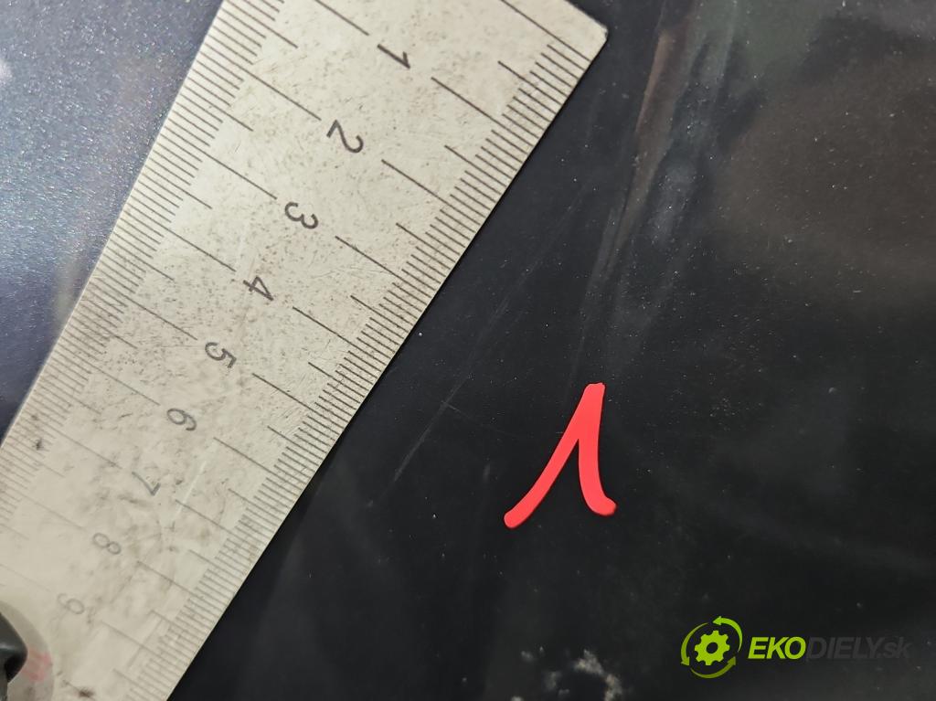 Fiat Punto Grande 1.4 8v 77 HP manual 57 kW 1368 cm3 5- kapota predná