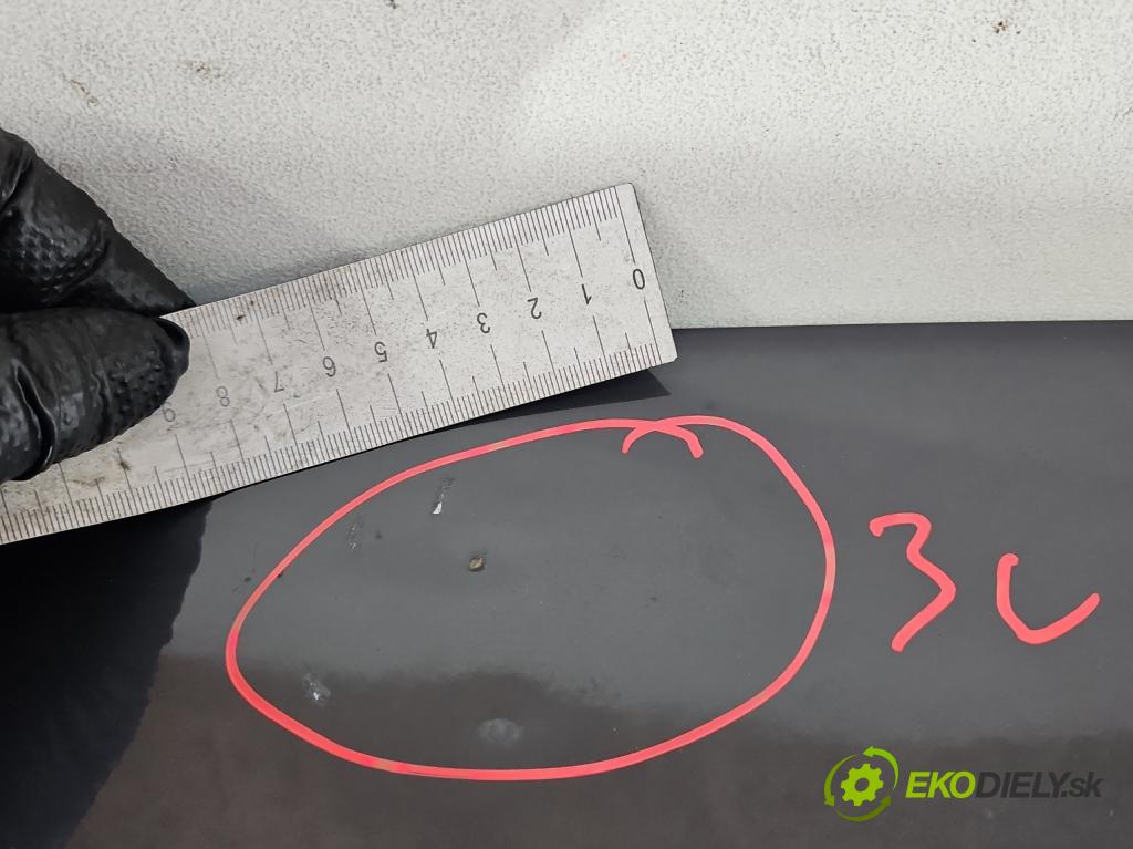 Fiat Punto Grande 1.4 8v 77 hp manual 57 kW 1368 cm3 5- zadní kufrové dveře  (Zadní kapota (kufr))