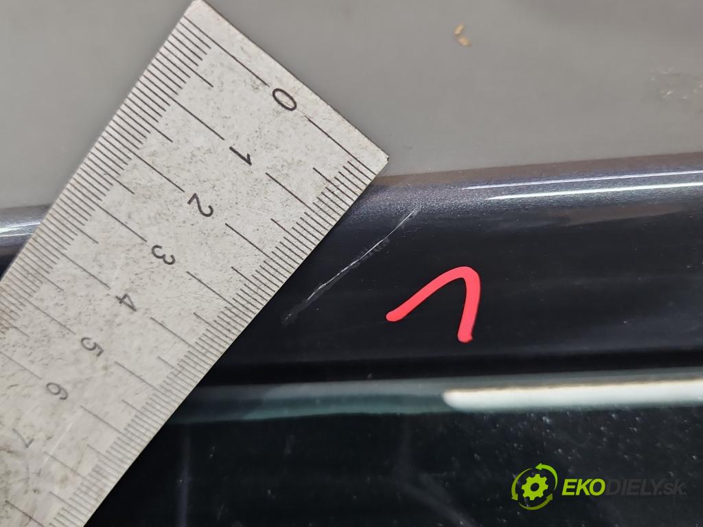 Fiat Punto Grande 1.4 8v 77 hp manual 57 kW 1368 cm3 5- zadní kufrové dveře  (Zadní kapota (kufr))