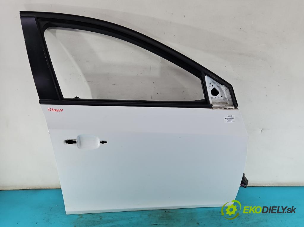 Chevrolet Cruze 1.8 16v 141 HP manual 104 kW 1796 cm3 5- dvere predné pravé  (Kľučka dverí ostatné)