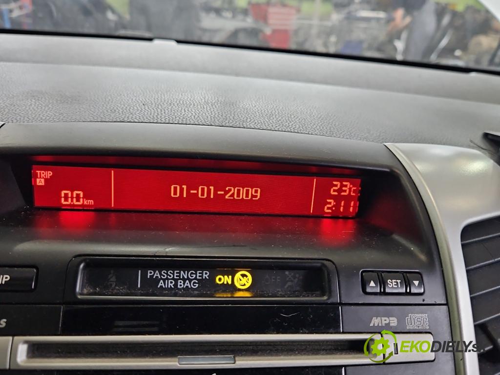 Kia Venga 1.4 crdi 75 HP manual 55 kW 1396 cm3 5- Zobrazit: 94101-1P020 (Prístrojová doska)