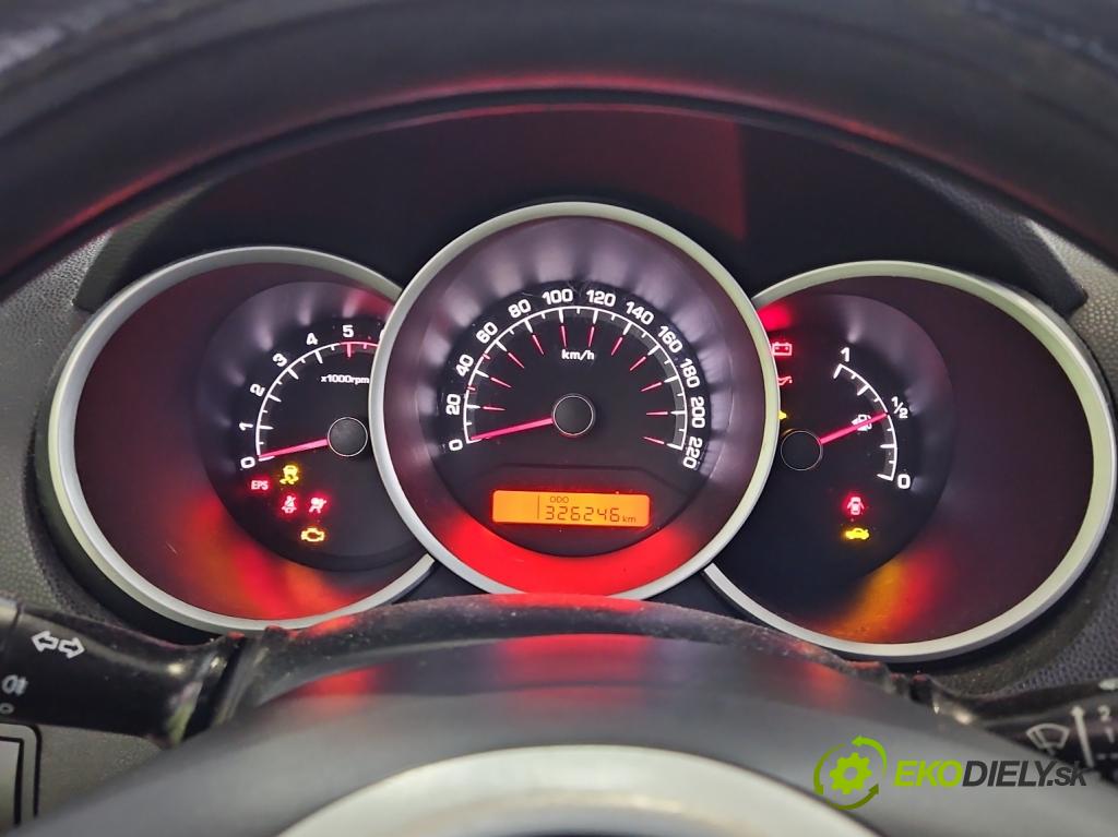 Kia Venga 1.4 crdi 75 HP manual 55 kW 1396 cm3 5- prístrojovka/ budíky 94004-1P490 (Prístrojová doska)