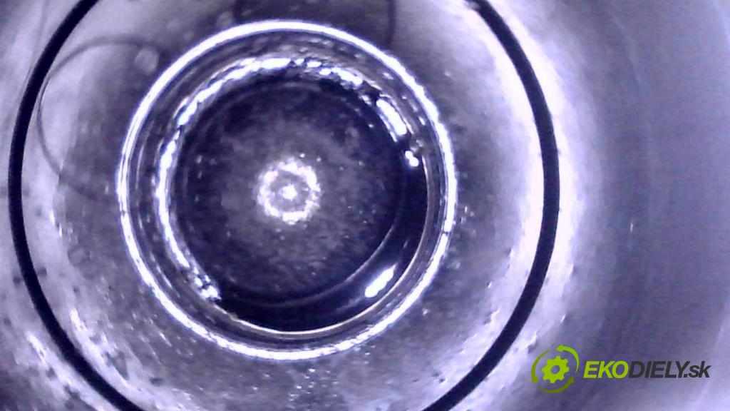 Kia Venga 1.4 crdi 75 HP manual 55 kW 1396 cm3 5- motor diesla D4FC