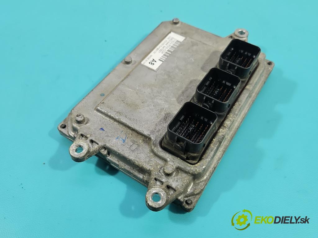 Honda Civic VIII 2006-2011 1.8 16V 140 HP manual 103 kW 1799 cm3 5- riadiaca jednotka motora 37820-RSA-G34