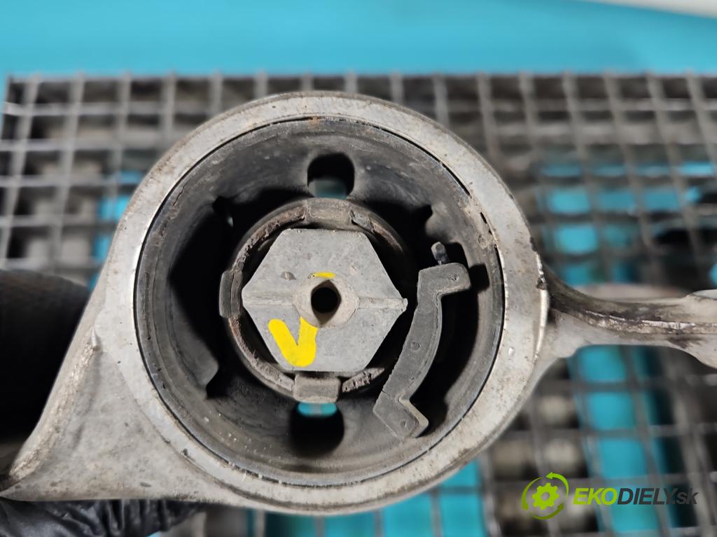 Honda Civic VIII 2006-2011 1.8 16V R18A2 140 HP manual 103 kW 1799 cm3 5- predné pravý  (Kľučka dverí ostatné)