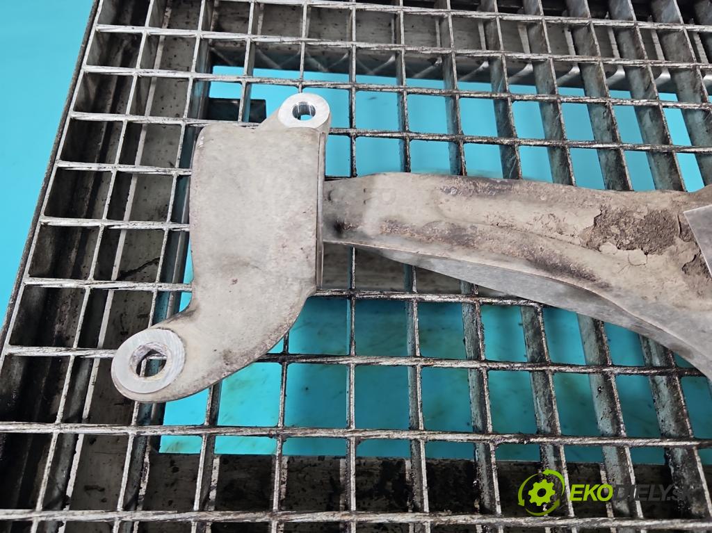 Honda Civic VIII 2006-2011 1.8 16V R18A2 140 HP manual 103 kW 1799 cm3 5- predné pravý  (Kľučka dverí ostatné)