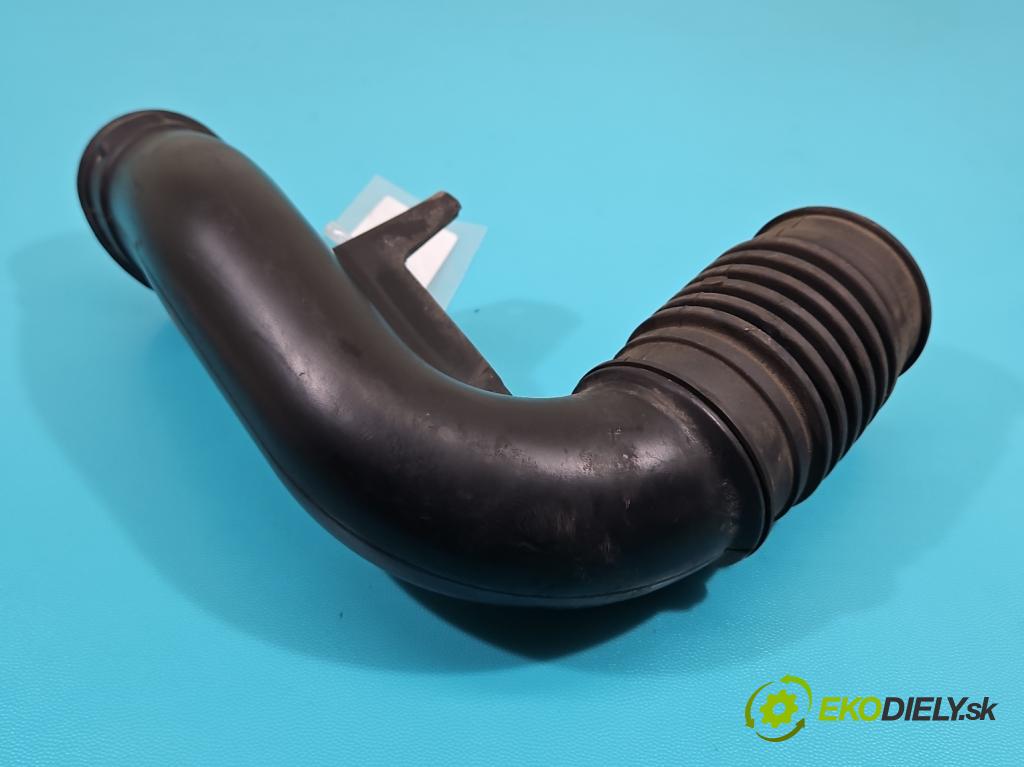 Honda Civic VIII 2006-2011 1.8 16V 140 hp manual 103 kW 1799 cm3 5- Vstup: vzduchu