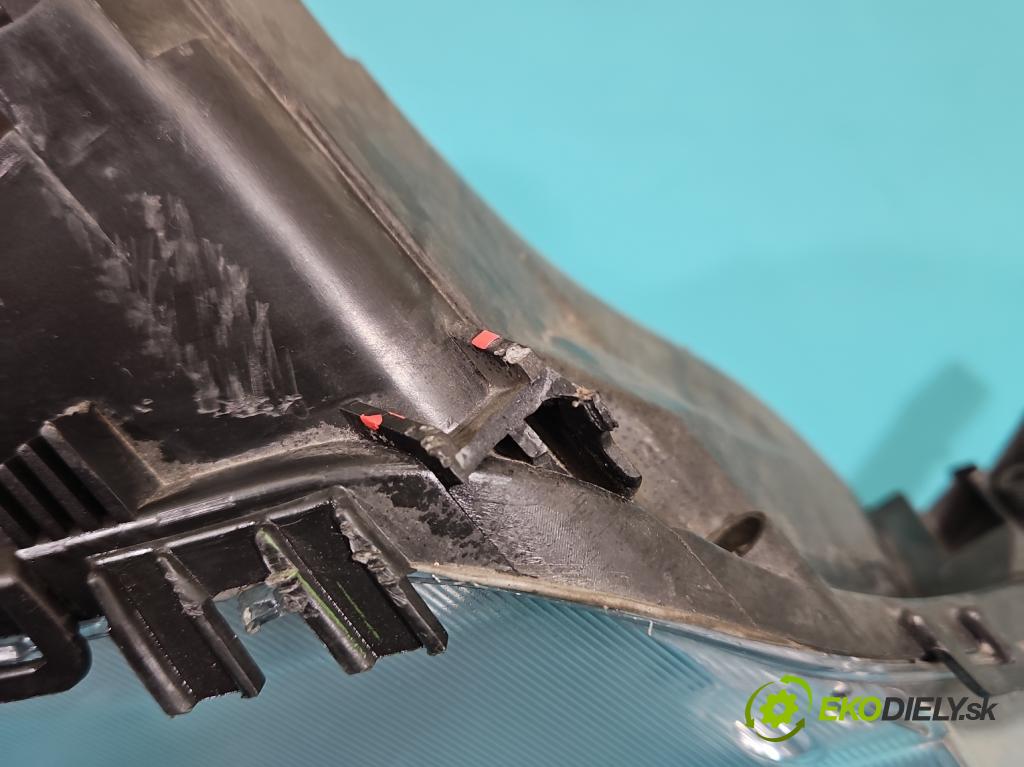 Honda Civic VIII 2006-2011 1.8 16V 140 HP manual 103 kW 1799 cm3 5- Reflektor: pravý 217-1160R (Svetlo predné pravé)