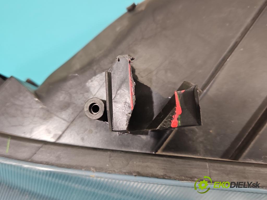 Honda Civic VIII 2006-2011 1.8 16V 140 HP manual 103 kW 1799 cm3 5- Reflektor: pravý 217-1160R (Svetlo predné pravé)