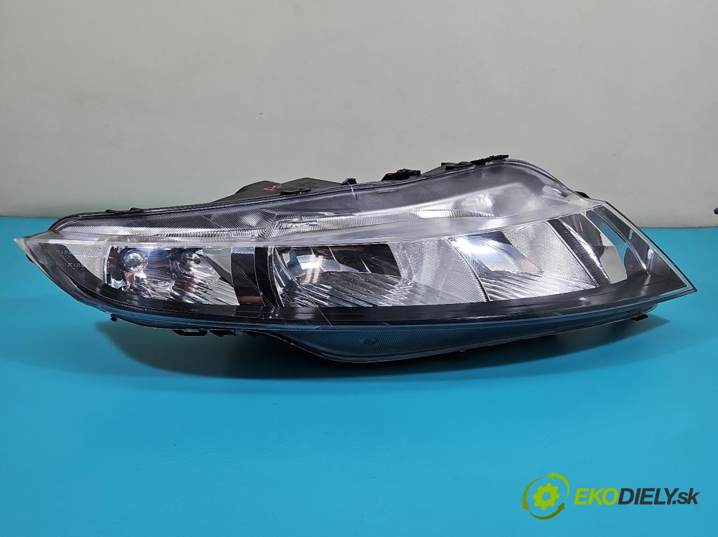 Honda Civic VIII 2006-2011 1.8 16V 140 HP manual 103 kW 1799 cm3 5- Reflektor: pravý 217-1160R (Svetlo predné pravé)
