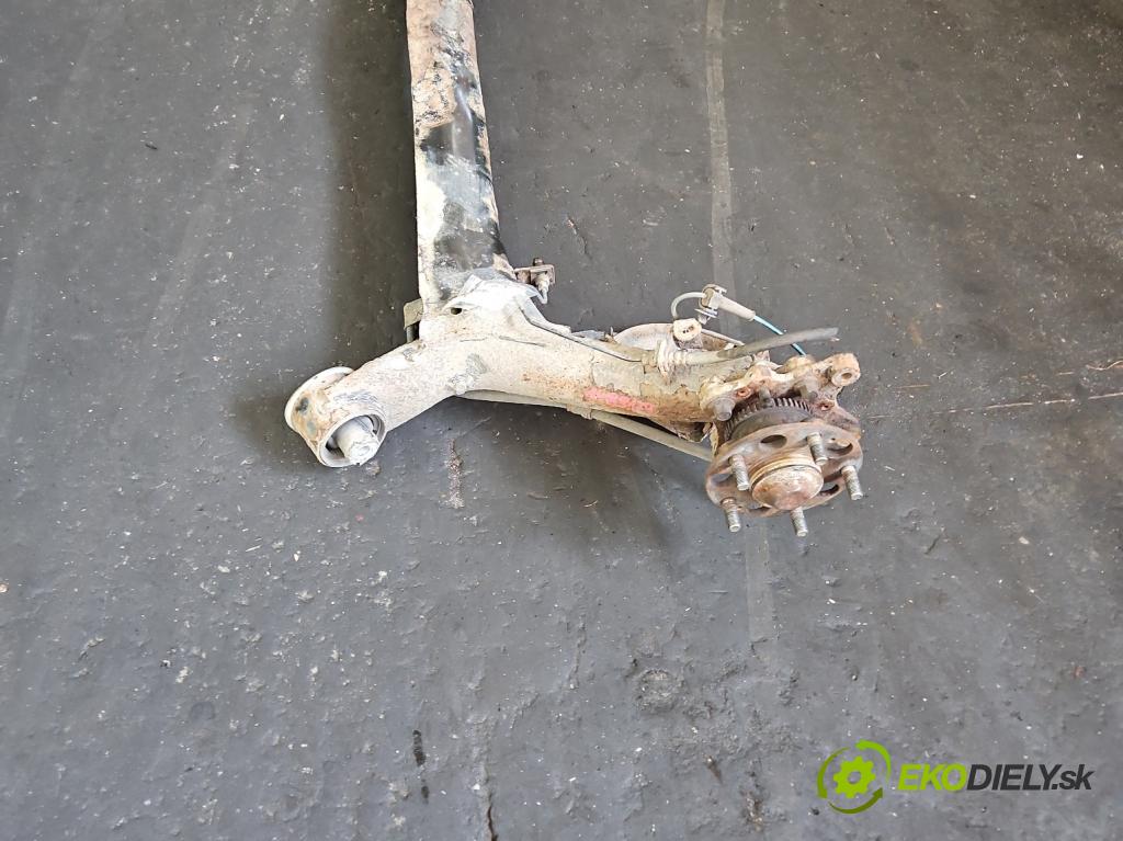 Honda Civic VIII 2006-2011 1.8 16V 140 hp manual 103 kW 1799 cm3 5- zadní výztuha  (Zadní výztuha)